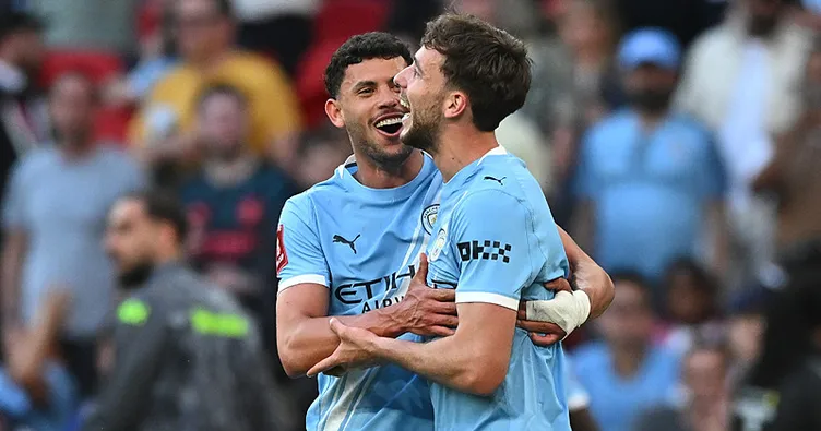 Manchester City, FA Cup’ta yarı finalde!