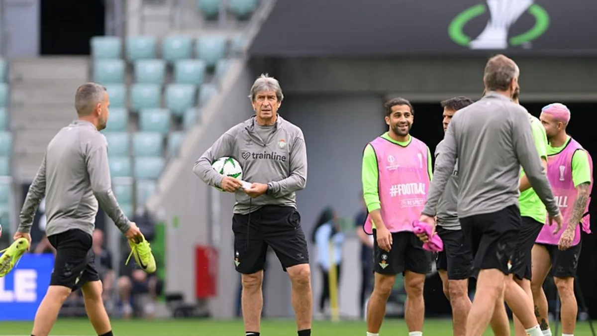 Real Betis, UEFA Konferans Ligi finaline hazır!