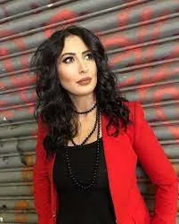 Onu Hayat Bilgisi’ndeki ’’Kikirik’’ rolü ile tanımıştık! Ünlü oyuncu Çisil Oral inanılmaz değişimi!