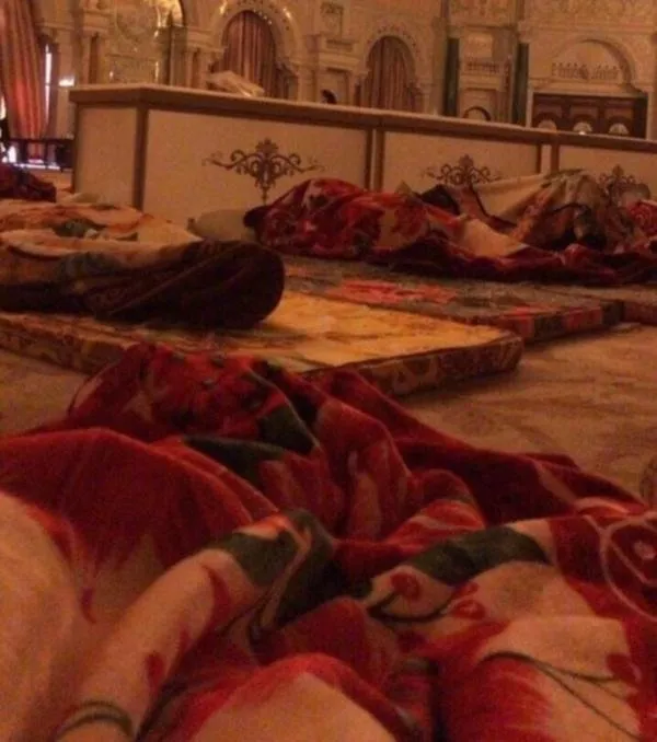 '7 yıldızlı cezaevinden' fotoğraf dedi, tüm dünyayı kandırdı!