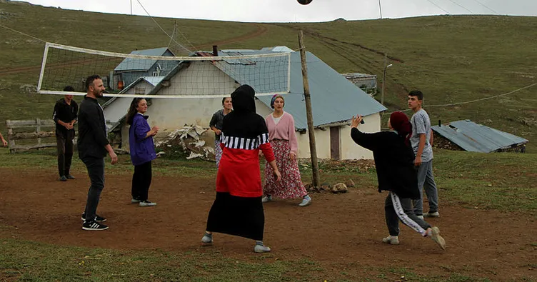 Yaylanın Sultanları bulutların üzerinde
