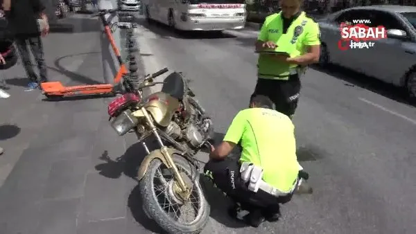 Trafik polisinden kaçamayınca motosikleti bırakıp kayıplara karıştılar | Video
