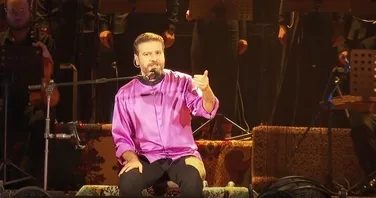 Çay ve Türk kahvesi istedi
