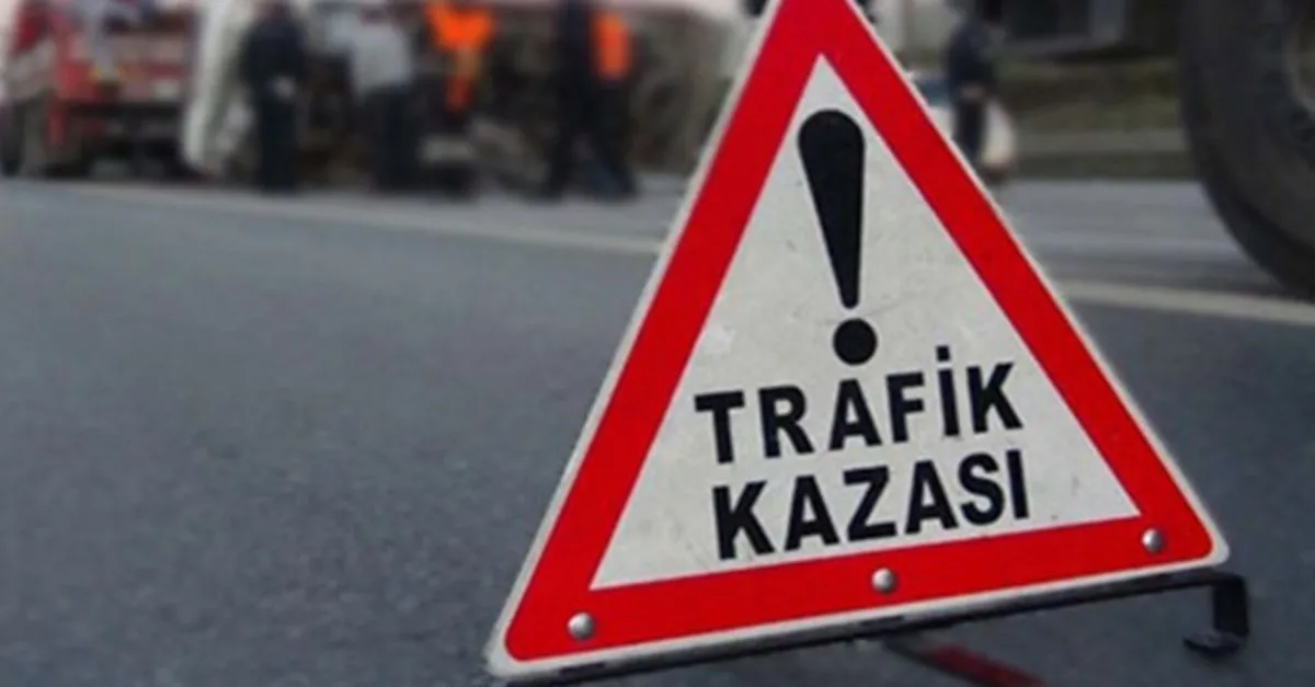 Samsun'da otomobil ile kamyonet çarpıştı: 3 yaralı