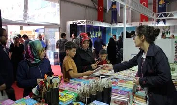 Sultanbeyli’de Kitap Fuarı’na büyük ilgi