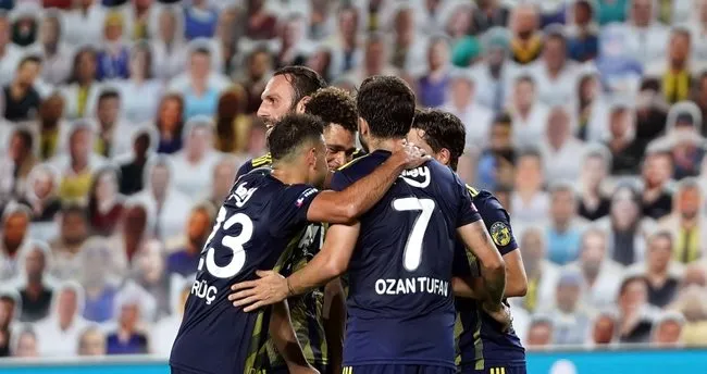 Fenerbahçeli yıldıza şok sözler! Büyük takım topçusu değil