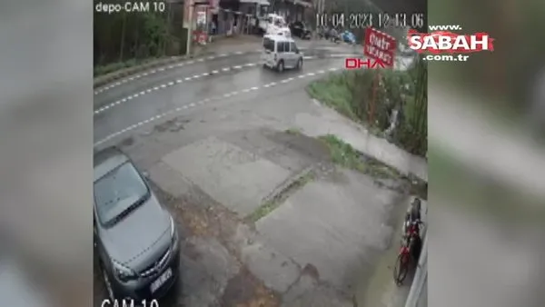 Minibüsün kanala uçtuğu kaza kamerada | Video