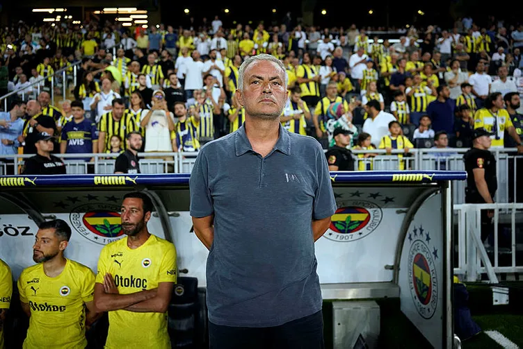 SON DAKİKA FENERBAHÇE HABERLERİ: Fenerbahçe’den yılın transferi! Osimhen’i bile unutturur: Tam 95 milyon Euro’luk yıldız...
