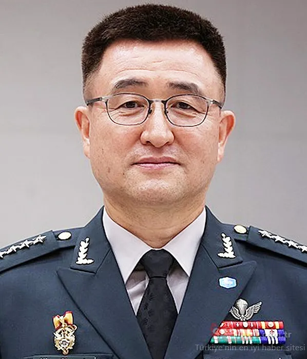 SON DAKİKA | Güney Kore’de sıkıyönetim: Kuzey Kore’ye işaret ettiler, o tehdide dikkat çektiler