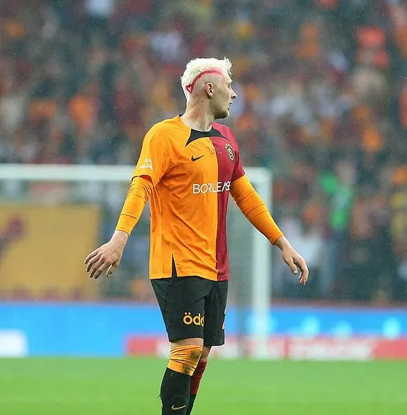 Son dakika Galatasaray transfer haberi: Aslan’a 2 şok birden! Ayrılıklar peş peşe...