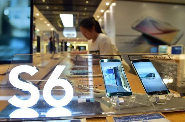 Samsung o telefonların fişini çekti!