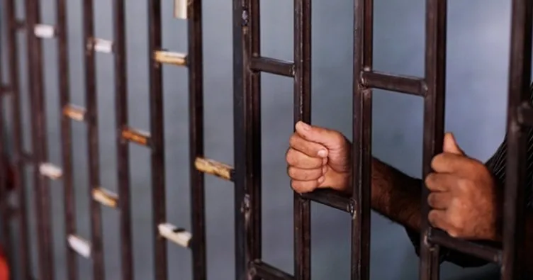 İsrail’den açlık grevine başlayan 32 Filistinli tutukluya hücre cezası