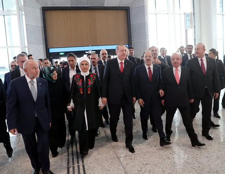 Başkan Erdoğan yeni havalimanının açılışın�� gerçekleştirdi
