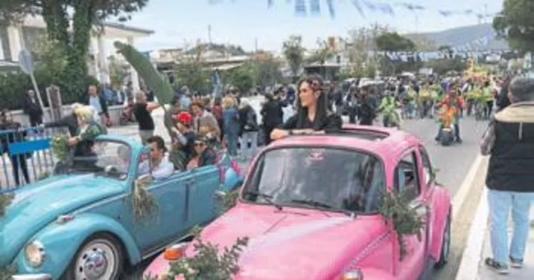 8. Ot Festivali kortej yürüyüşü ile başla