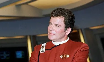Star Trek dizisinin Kaptan Kirk’ü uzaya çıkan en yaşlı insan oldu