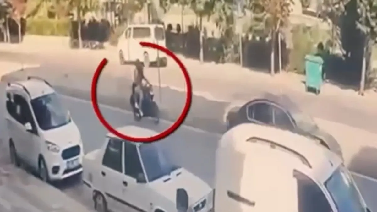 Gaziantep'te yaşanan cinayet davası sonrası adliye binası önü
