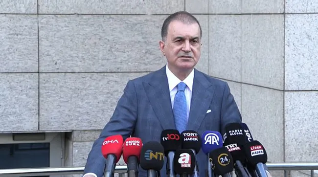 ak-parti-sozcusu-omer-celik-sahtecilik-yapan-kim-varsa-sokup-atacagiz-1754505232610.jpeg AK Parti Sözcüsü Ömer Çelik: Sahtecilik yapan kim varsa söküp atacağız