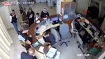 Hastaya bağırıp hakaret eden, oğluna da kalem fırlatan doktor hakkında soruşturma | Video