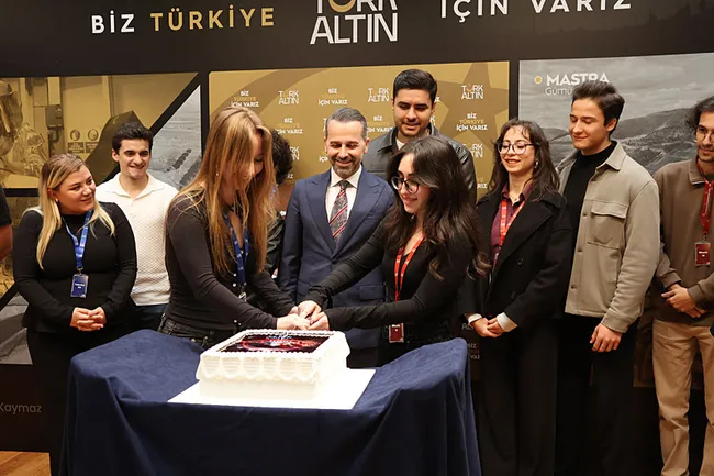 teknofestin-madencileri-turk-altin-tarafindan-odullendirildi-1793113673434.jpg