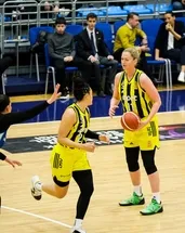 Fenerbahçe Opet farka koştu! Tam 129 sayı...