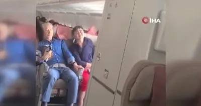 Havada akılalmaz olay! Seyir halindeki yolcu uçağının kapısını açtılar!