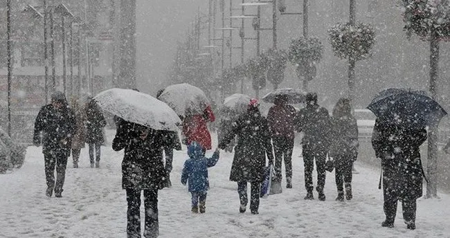 Meteorolojiden Yoğun Kar Yağışı ve Buzlanma Uyarısı Meteorolojiden Yoğun Kar Yağışı ve Buzlanma Uyarısı