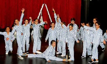 Kırmızı Kalem’den yaza veda