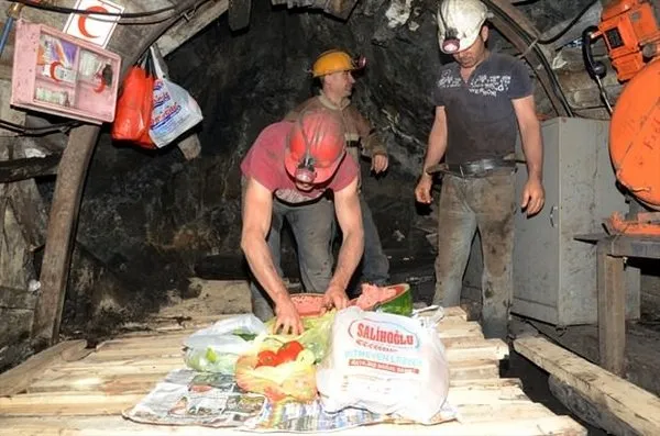 Maden ocağında sahur