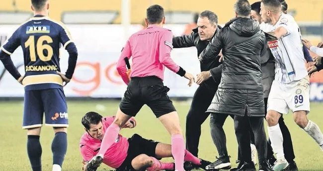 Riva’da tarihi anlar!