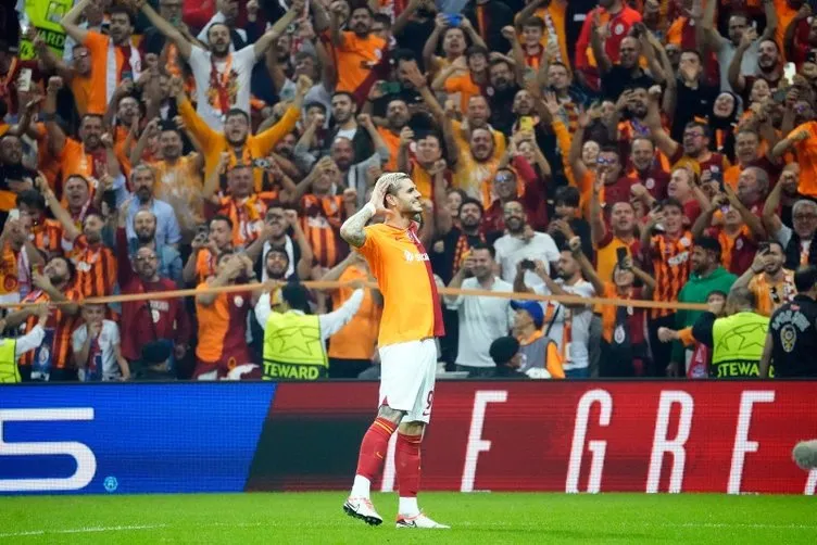 Son dakika Galatasaray haberi: Okan Buruk o ismin biletini kesti! Yerine akılalmaz dünya yıldızı...