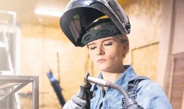Sanayide çalışan kadın sayısı 8 kat arttı