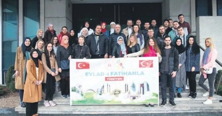 Bosnalı gençlere Türkiye’de tarih turu