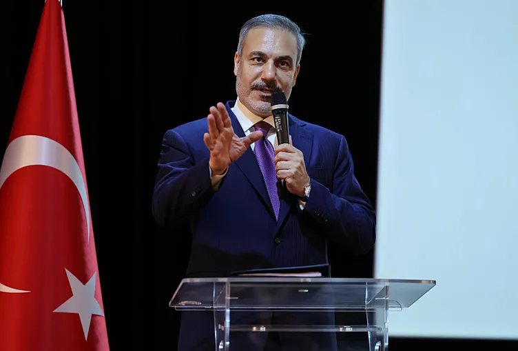 Son Dakika: Hakan Fidan, gündeme dair önemli açıklamalarda bulundu: Başta Rusya ve Batı arasındaki gerilim ve ‘nükleer savaş’ riskine dikkat çekti!