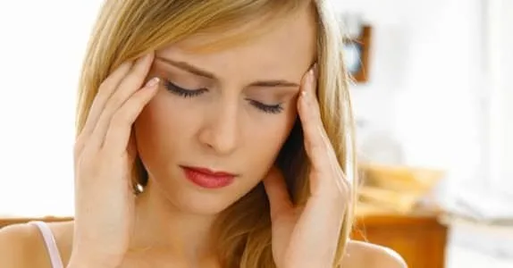 Baş ağrısını hafifletmenin doğal yılları