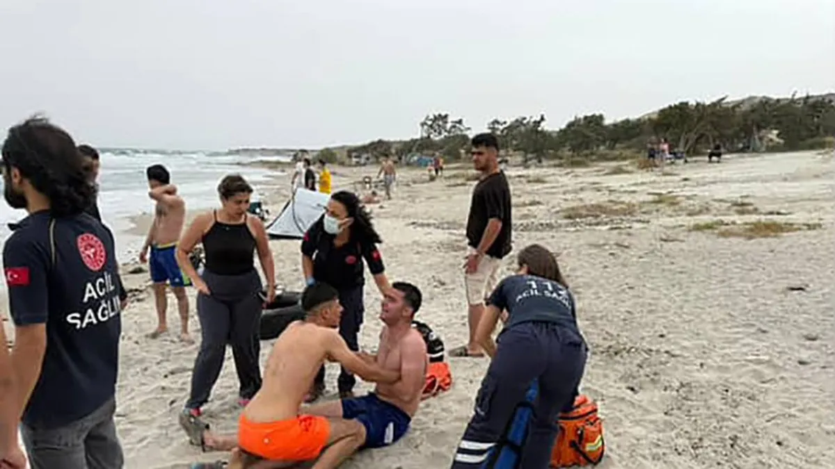 İzmir’de korkunç ölüm: 24 yaşındaki genç denizde boğuldu! İzmir’de korkunç ölüm: 24 yaşındaki genç denizde boğuldu!