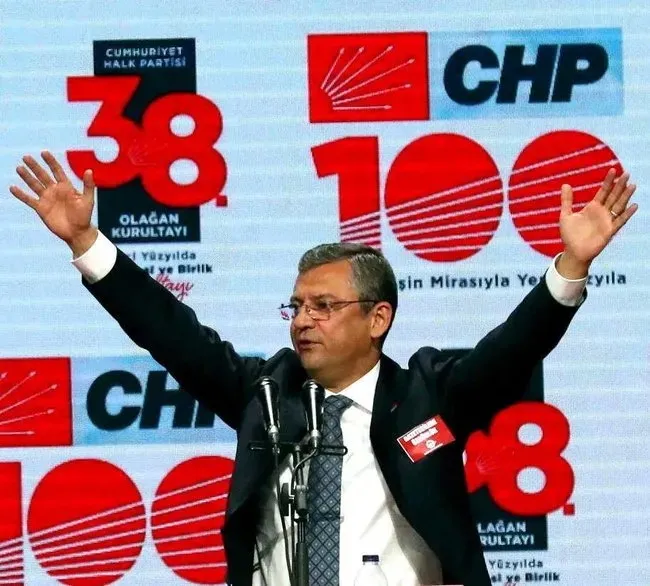 SON DAKİKA | CHP kurultayındaki skandal derinleşiyor: Rüşvet, dolar trafiği, medya manipülasyonu