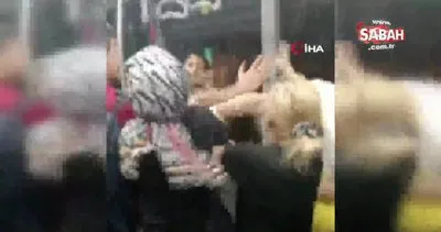 İstanbul’da metrobüste kadın yolcular arasındaki kavga kamerada | Video