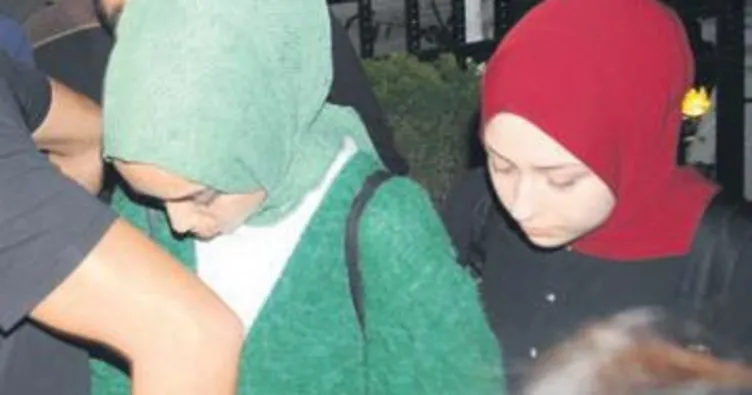 Başörtülü kızlara çirkin saldırı