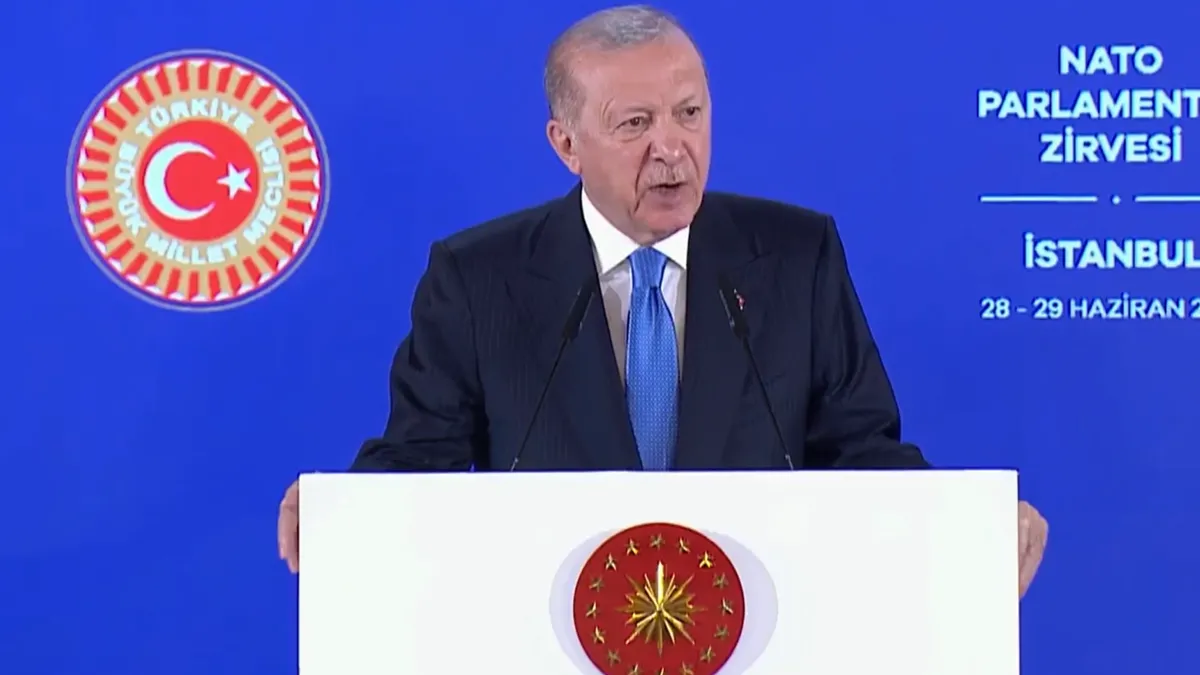 Son Dakika | Başkan Erdoğan’dan dikkat çeken ‘NATO’ mesajı: Türkiye yeni dönemin ruhunu en iyi okuyan ülkelerden! Son Dakika | Başkan Erdoğan’dan dikkat çeken ‘NATO’ mesajı: Türkiye yeni dönemin ruhunu en iyi okuyan ülkelerden!