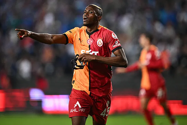 victor-osimhen-galatasaray-tarihine-gecti-efsane-ismi-geride-birakti-1747252119578.jpg