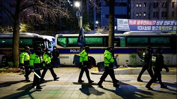 Güney Kore’de bir tutuklama daha: Sıkıyönetimden sorumlu komutan yakalandı
