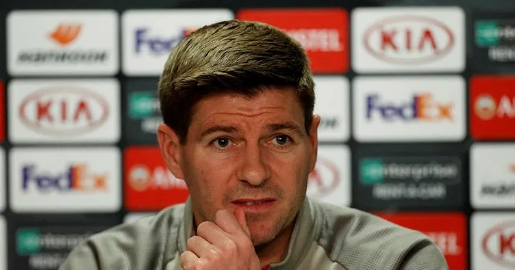Rangers’ta Gerrard ve oyuncuların maaşı 3 ay ertelendi