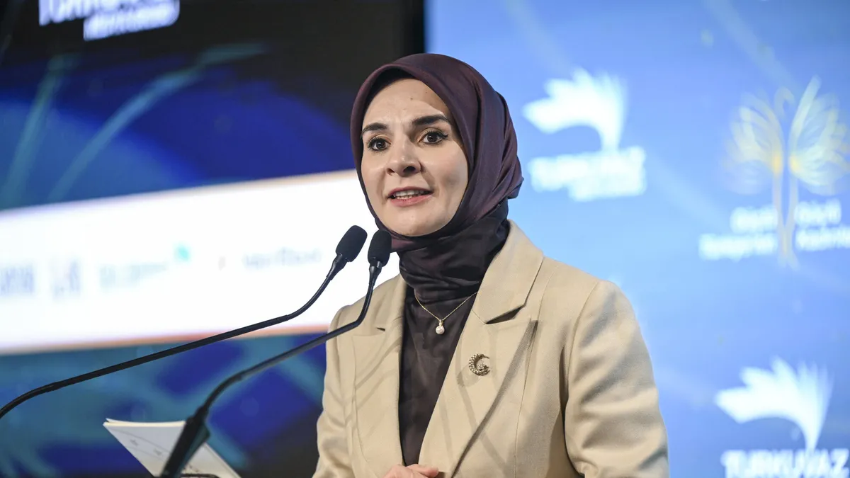 Bakan Göktaş'tan sosyal medya düzenlemesi açıklaması: "Hayırlı uğurlu olsun"