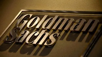 Goldman Sachs ons altın için fiyat hedefini yükseltti