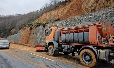 Zonguldak’ta heyelan meydana geldi: Yoğun kuyruklar oluştu! #zonguldak