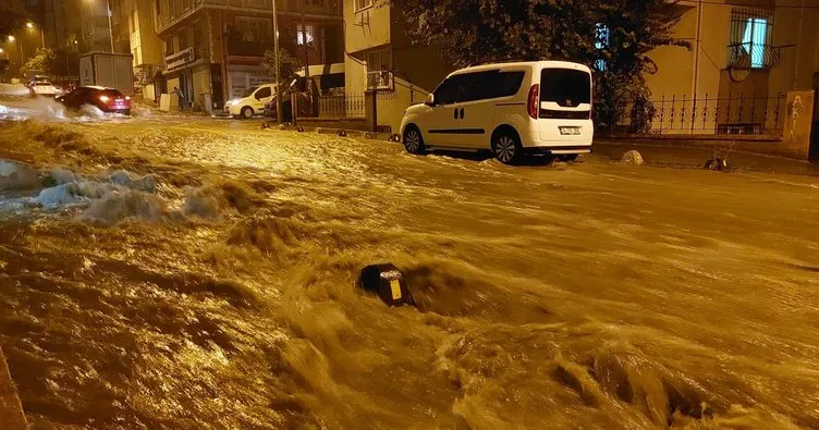 İstanbul sular altında! Onlarca adrese su bastı