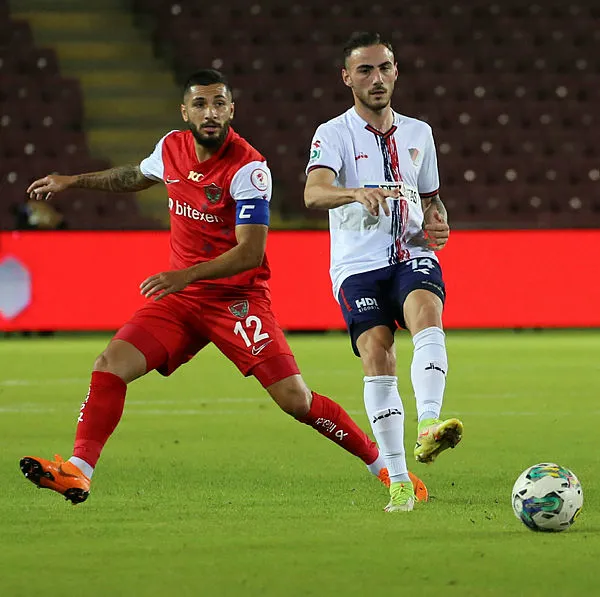 son-dakika-haberi-hatayspor-ziraat-turkiye-kupasina-veda-etti-duzcespor-adini-bir-ust-tura-yazdirdi-1666202020929.jpg
