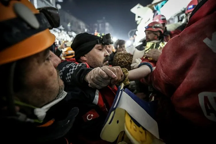 Son dakika: 222 sonra enkaz altından kurtarıldı! 42 yaşındaki Melike'nin ekiplere ilk sorusu bu oldu