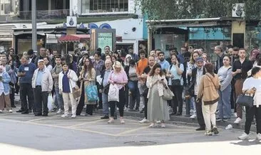 Parayı şaibeli kurultaya, konsere harcadınız, otobüse para kalmadı #istanbul