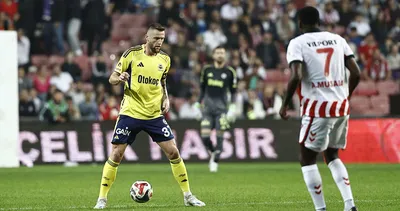 Süper Kupa’da Dev Randevu! Fenerbahçe - Samsunspor yarı final maçı ne zaman, saat kaçta ve hangi kanalda?